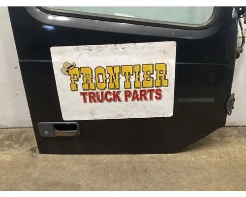 VOLVO VNL Gen 2 Door Assembly, Front