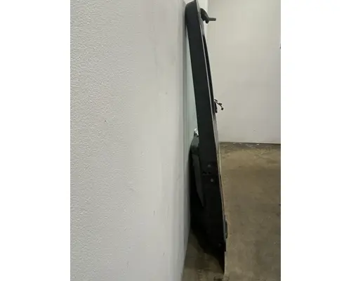 VOLVO VNL Gen 2 Door Assembly, Front