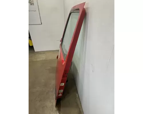 VOLVO VNL Gen 2 Door Assembly, Front