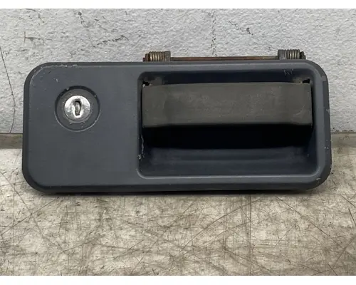 VOLVO VNL Gen 2 Door Handle