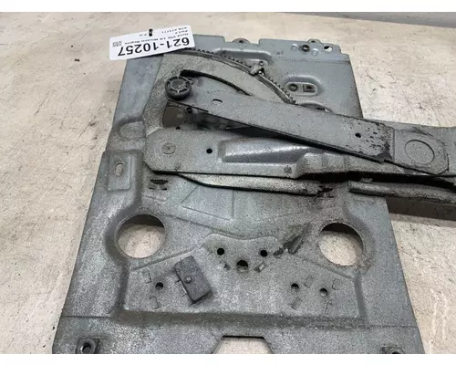 VOLVO VNL Gen 2 Door Window Regulator, Front