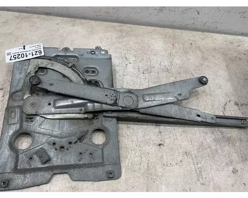 VOLVO VNL Gen 2 Door Window Regulator, Front