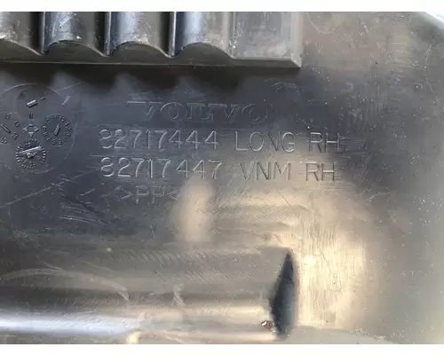 VOLVO VNL Gen 2 Fender Extension