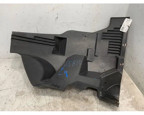 VOLVO VNL Gen 2 Fender Extension