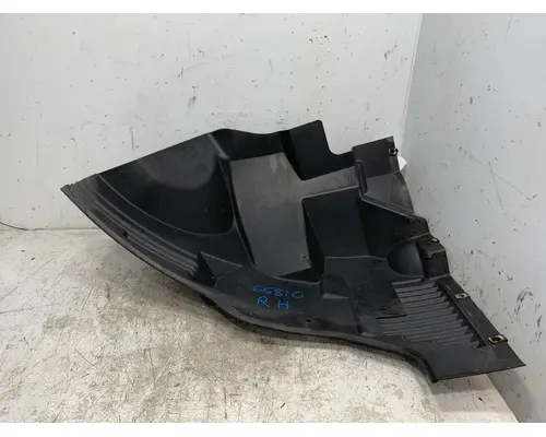 VOLVO VNL Gen 2 Fender Extension