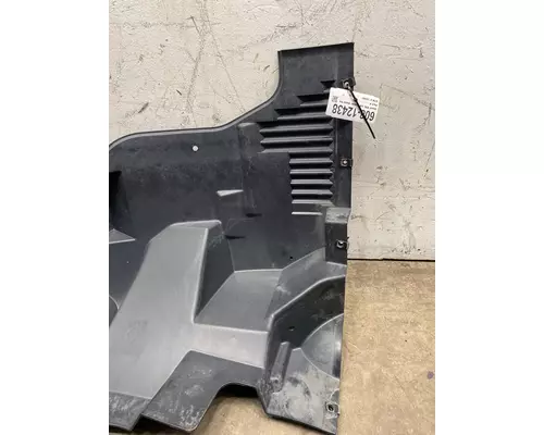 VOLVO VNL Gen 2 Fender Extension