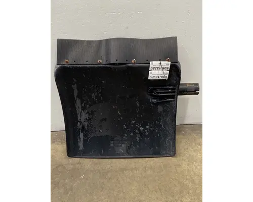 VOLVO VNL Gen 2 Fender Extension