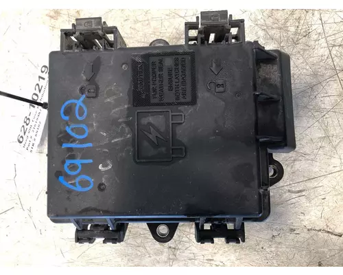 VOLVO VNL Gen 2 Fuse Box
