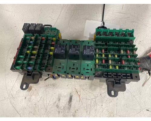 VOLVO VNL Gen 2 Fuse Box