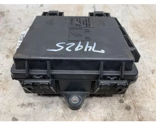 VOLVO VNL Gen 2 Fuse Box