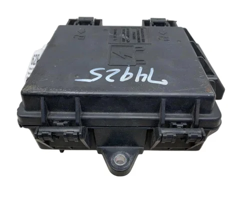 VOLVO VNL Gen 2 Fuse Box