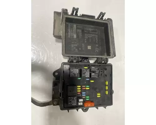 VOLVO VNL Gen 2 Fuse Box