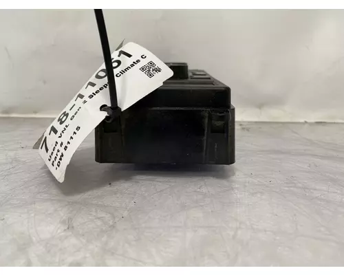 VOLVO VNL Gen 2 Heater or Air Conditioner Parts, Misc.