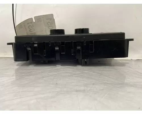 VOLVO VNL Gen 2 Heater or Air Conditioner Parts, Misc.