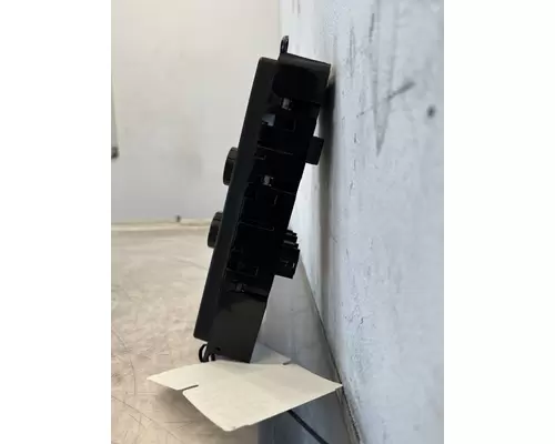VOLVO VNL Gen 2 Heater or Air Conditioner Parts, Misc.