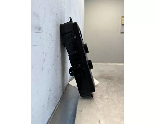 VOLVO VNL Gen 2 Heater or Air Conditioner Parts, Misc.