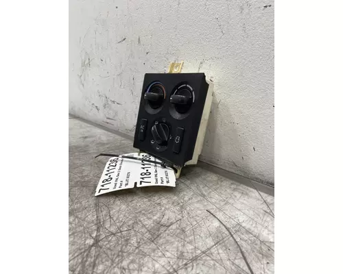 VOLVO VNL Gen 2 Heater or Air Conditioner Parts, Misc.