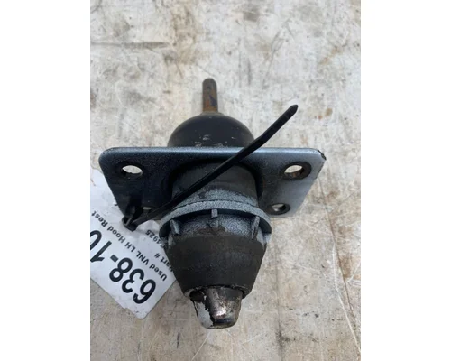 VOLVO VNL Gen 2 Hood Hinge