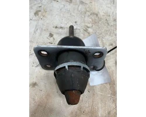 VOLVO VNL Gen 2 Hood Hinge