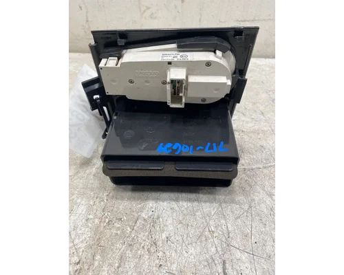 VOLVO VNL Gen 2 Instrument Cluster