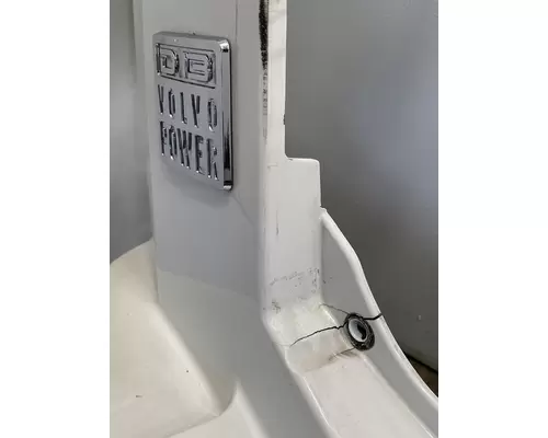 VOLVO VNL Gen 2 Miscellaneous Parts