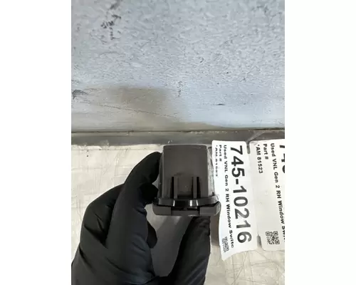 VOLVO VNL Gen 2 Power Window Motor