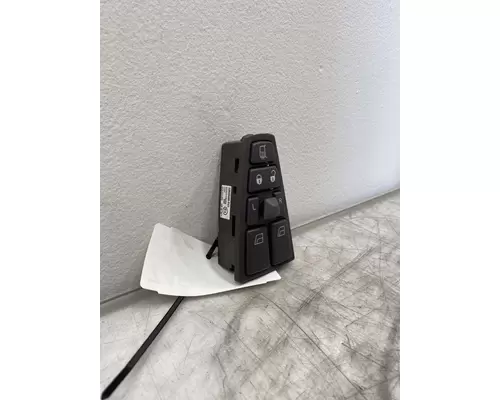VOLVO VNL Gen 2 Power Window Motor