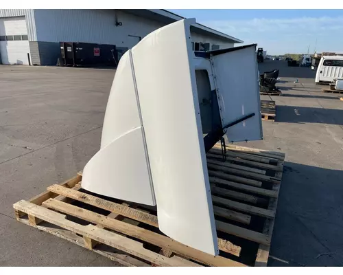VOLVO VNL Gen 2 Roof Assembly