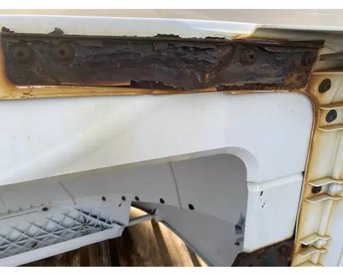 VOLVO VNL Gen 2 Roof Assembly