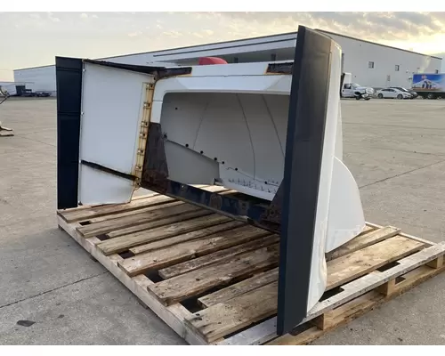 VOLVO VNL Gen 2 Roof Assembly