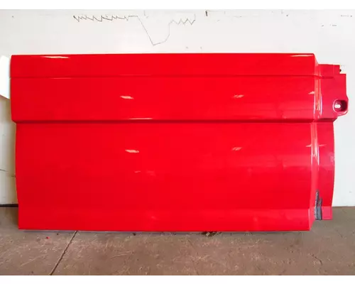 VOLVO VNL Gen 2 Side Fairing