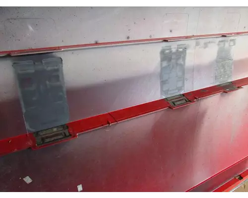 VOLVO VNL Gen 2 Side Fairing