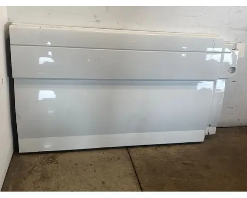 VOLVO VNL Gen 2 Side Fairing