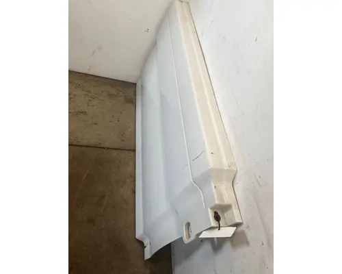 VOLVO VNL Gen 2 Side Fairing