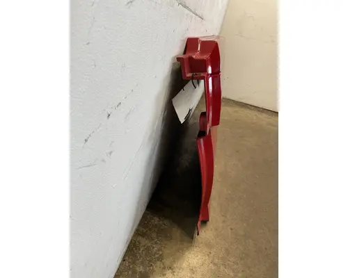 VOLVO VNL Gen 2 Side Fairing