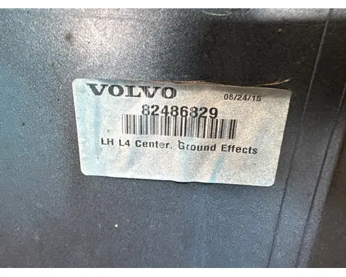 VOLVO VNL Gen 2 Side Fairing