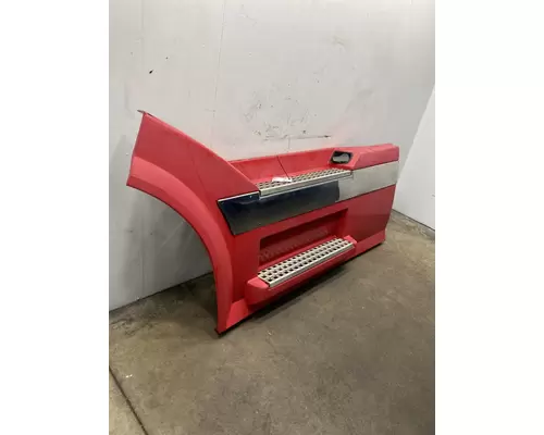 VOLVO VNL Gen 2 Side Fairing