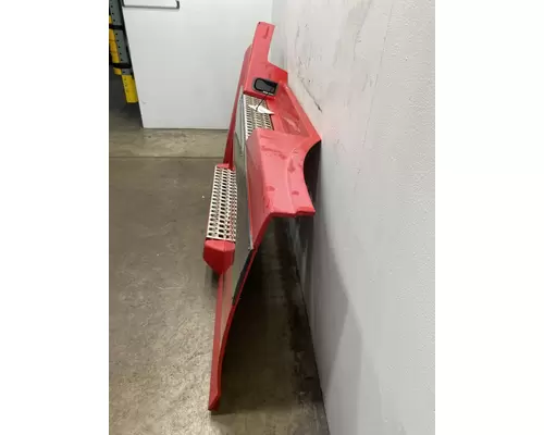 VOLVO VNL Gen 2 Side Fairing