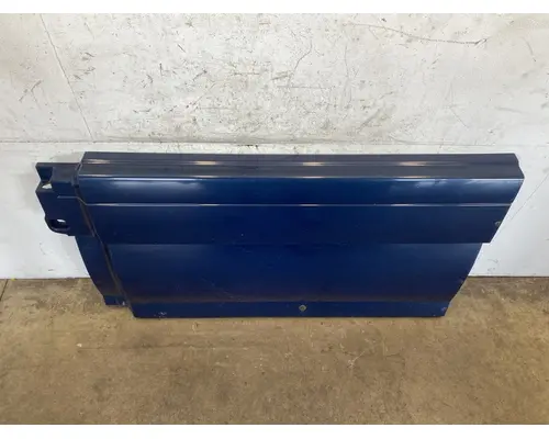 VOLVO VNL Gen 2 Side Fairing