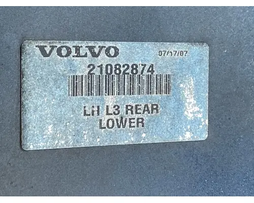VOLVO VNL Gen 2 Side Fairing