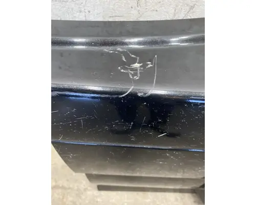 VOLVO VNL Gen 2 Side Fairing