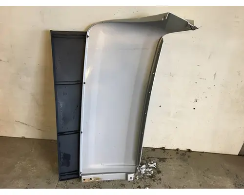 VOLVO VNL Gen 2 Sleeper Fairing