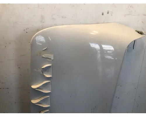 VOLVO VNL Gen 2 Sleeper Fairing