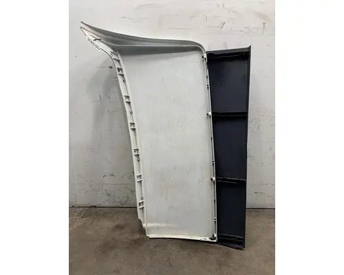 VOLVO VNL Gen 2 Sleeper Fairing