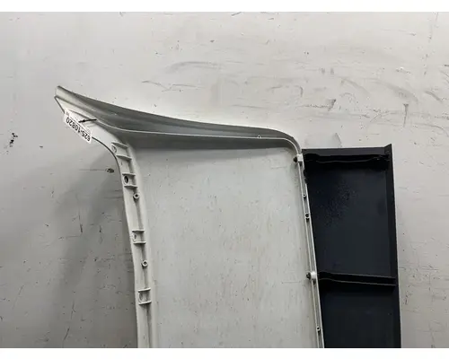 VOLVO VNL Gen 2 Sleeper Fairing
