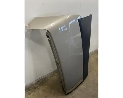 VOLVO VNL Gen 2 Sleeper Fairing
