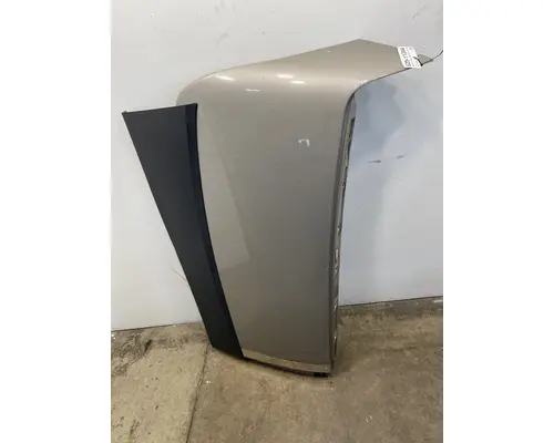 VOLVO VNL Gen 2 Sleeper Fairing