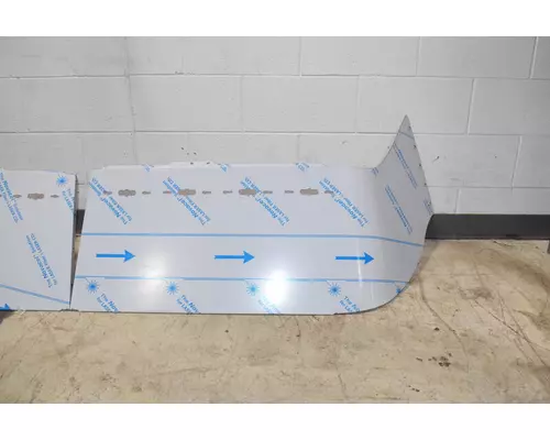 VOLVO VNL Gen 2 Sun Visor (External)