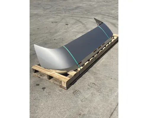 VOLVO VNL Gen 2 Sun Visor (External)