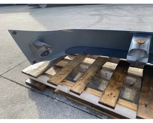 VOLVO VNL Gen 2 Sun Visor (External)